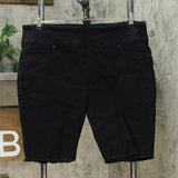 DG2 by Diane Gilman Classic Stretch Pull On Bermuda Shorts Black Petite Plus 1X